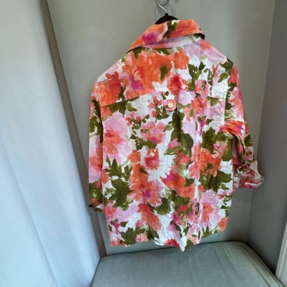 Jones New York Floral 100% Linen 3/4 Roll Tab Sleeve Top (Size Medium) - Picture 2 of 9